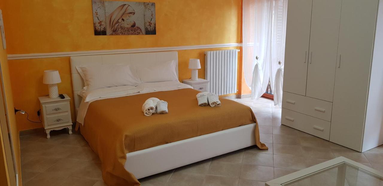 B&B Del Corso Vittorio วีโบ วาเลนเซีย ภายนอก รูปภาพ