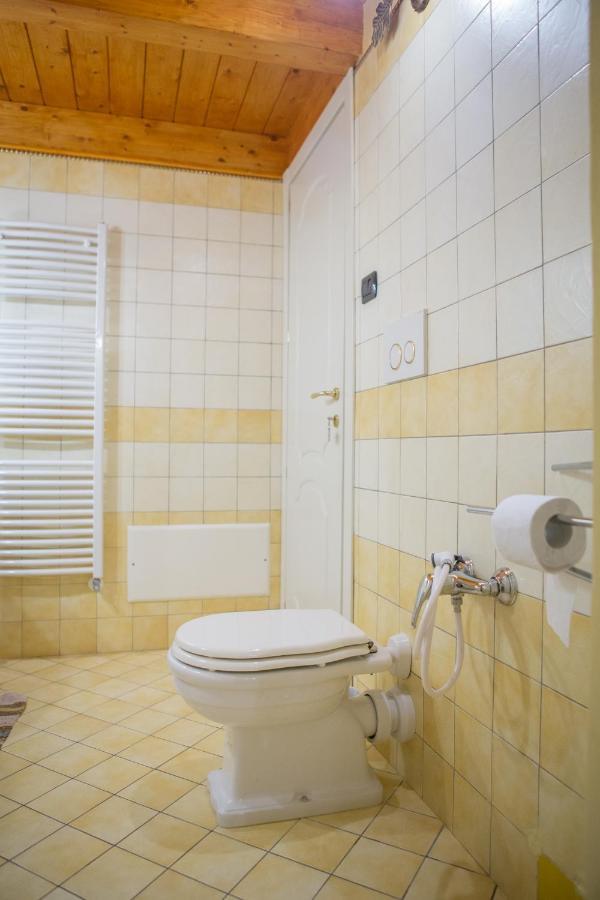 B&B Del Corso Vittorio วีโบ วาเลนเซีย ภายนอก รูปภาพ