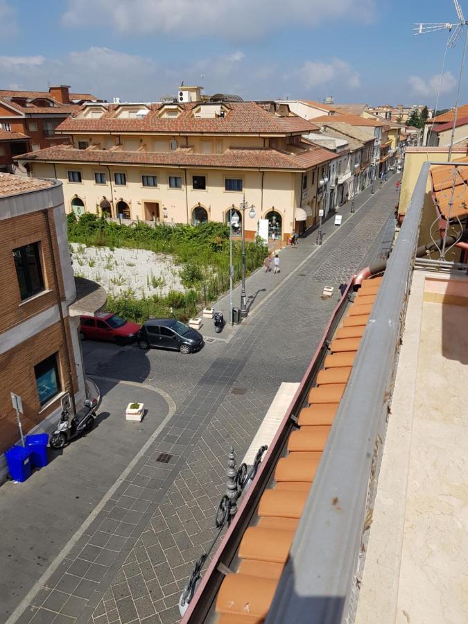 B&B Del Corso Vittorio วีโบ วาเลนเซีย ภายนอก รูปภาพ